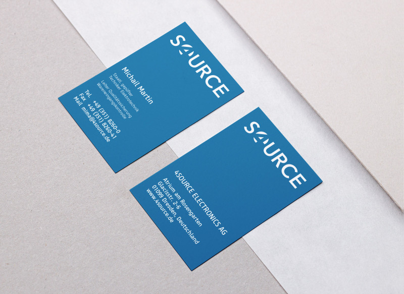 Visitenkarte im Hochformat